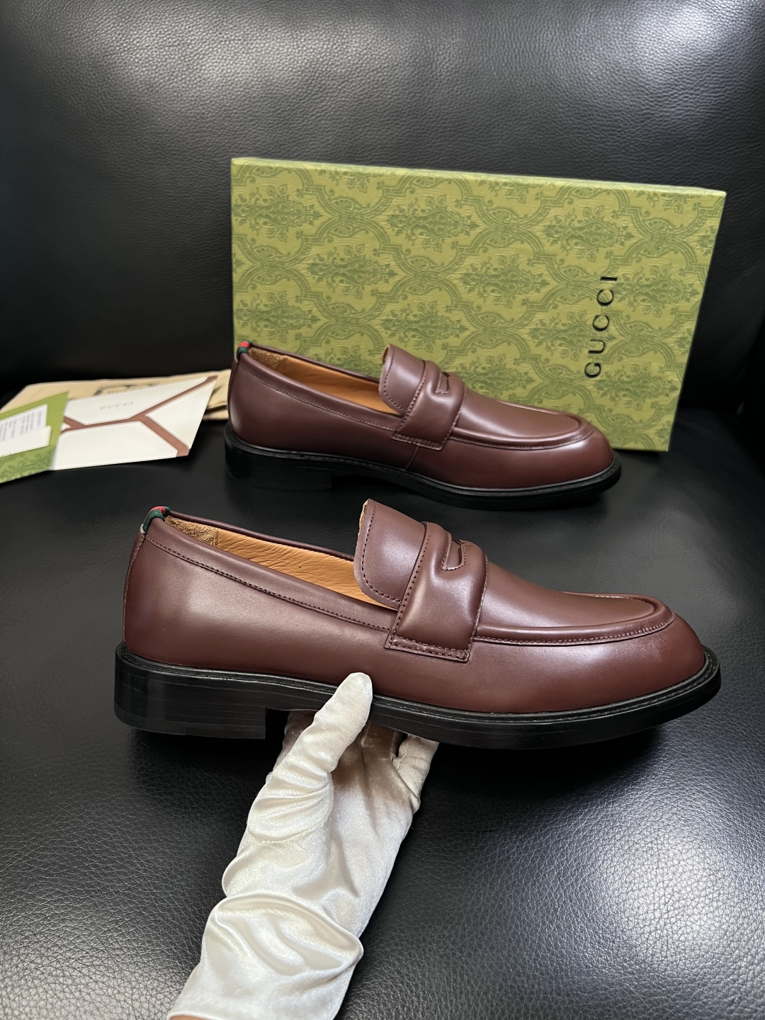 Gucci  高品质  顶级工艺品  古奇  皮鞋系列专柜同步 原厂配置，意大利进口原版牛皮，进口水染牛