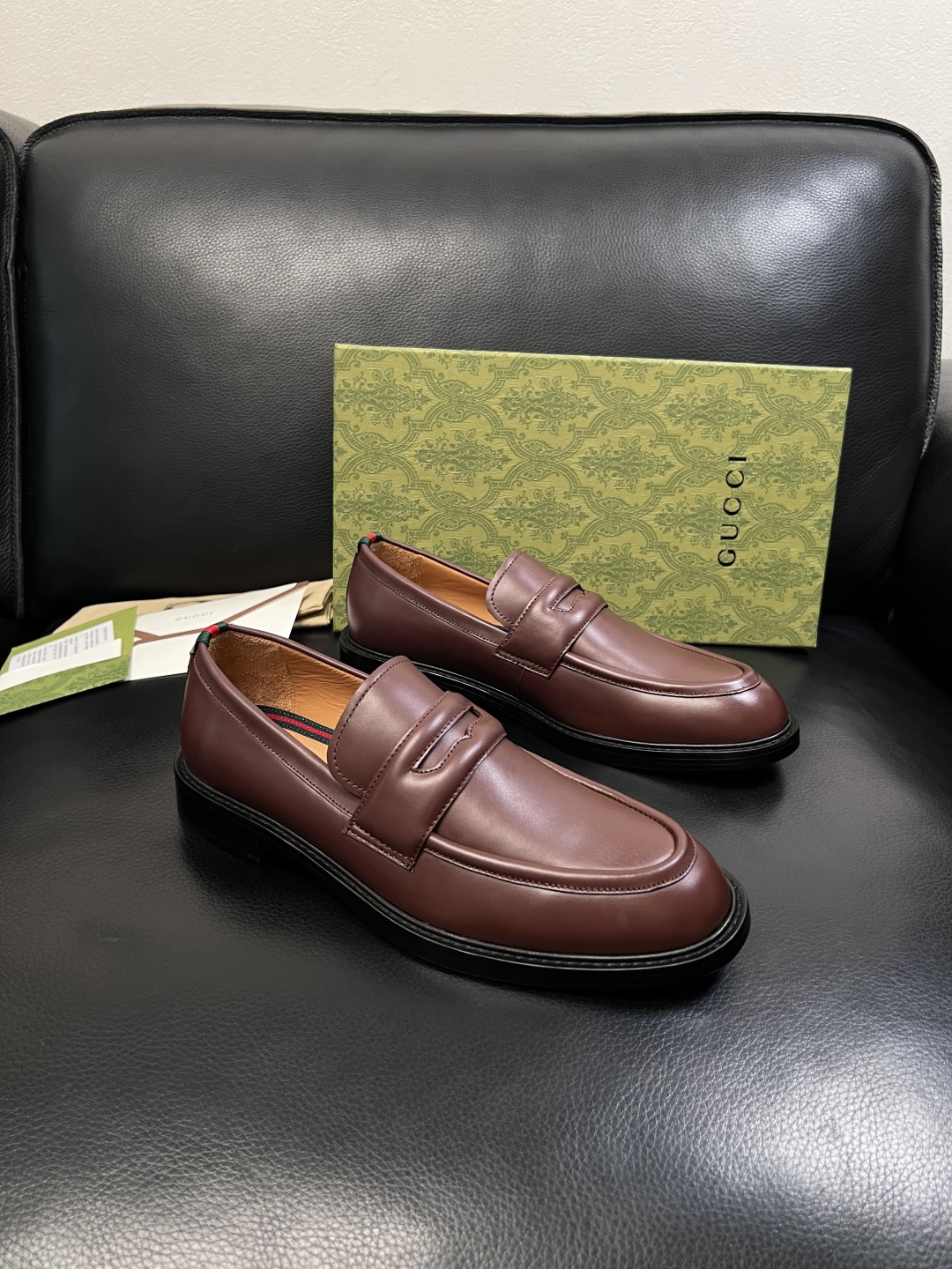 Gucci  高品质  顶级工艺品  古奇  皮鞋系列专柜同步 原厂配置，意大利进口原版牛皮，进口水染牛