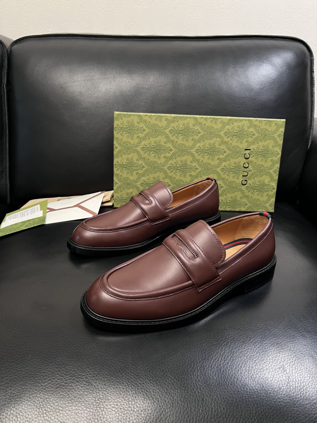 Gucci  高品质  顶级工艺品  古奇  皮鞋系列专柜同步 原厂配置，意大利进口原版牛皮，进口水染牛