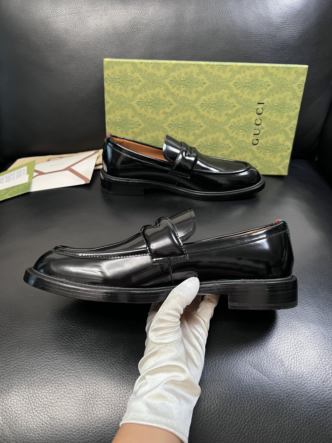 Gucci  高品质  顶级工艺品  古奇  皮鞋系列专柜同步 原厂配置，意大利进口原版牛皮，进口水染牛