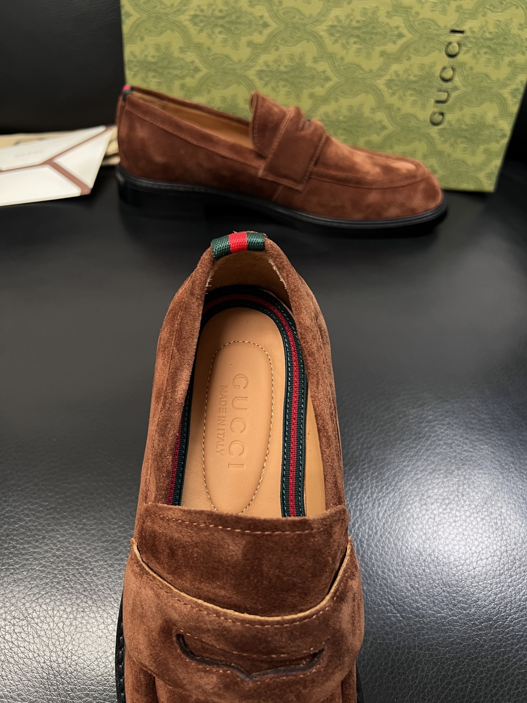 Gucci  高品质  顶级工艺品  古奇  皮鞋系列专柜同步 原厂配置，意大利进口原版牛皮，进口水染牛