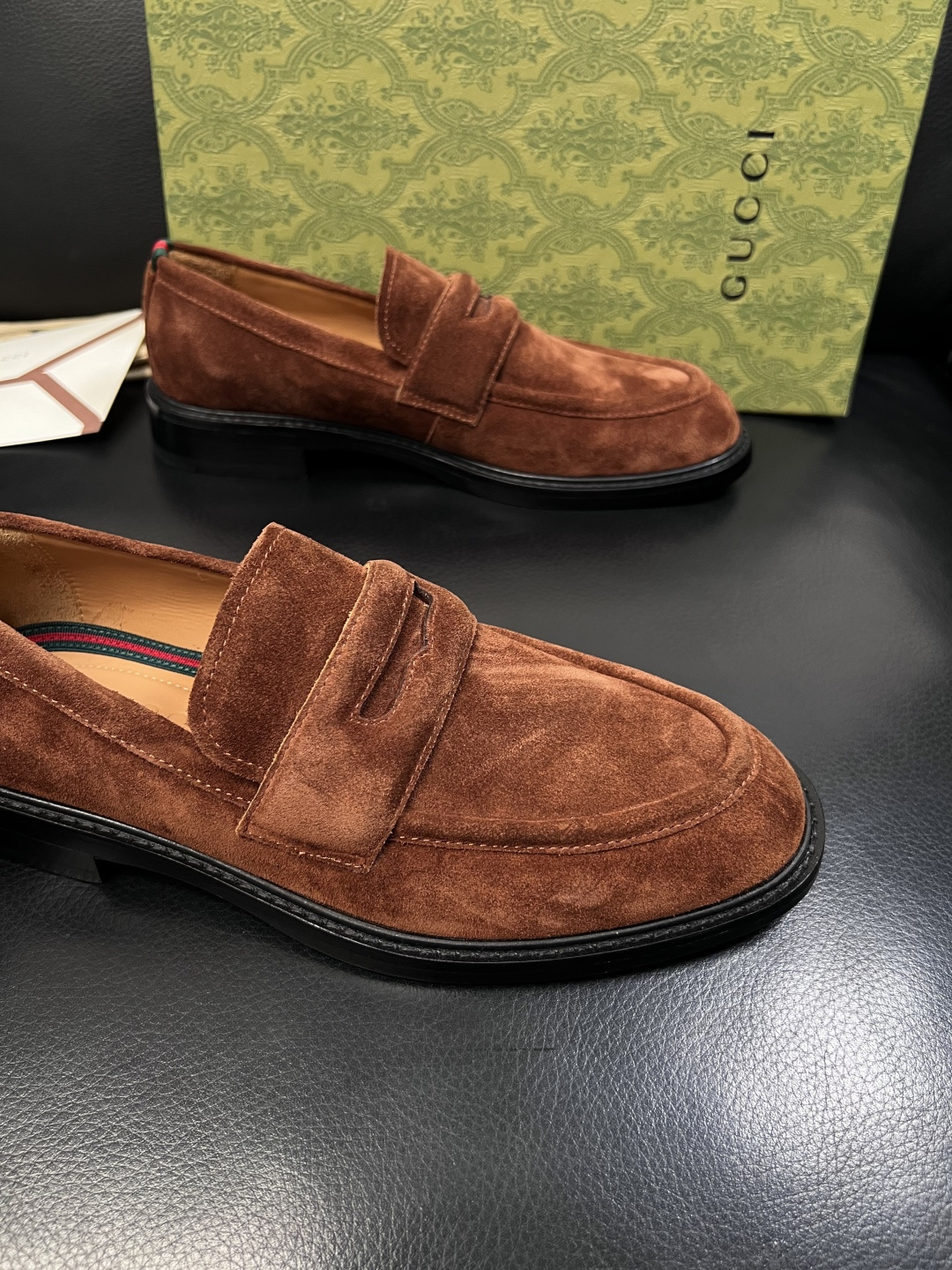 Gucci  高品质  顶级工艺品  古奇  皮鞋系列专柜同步 原厂配置，意大利进口原版牛皮，进口水染牛