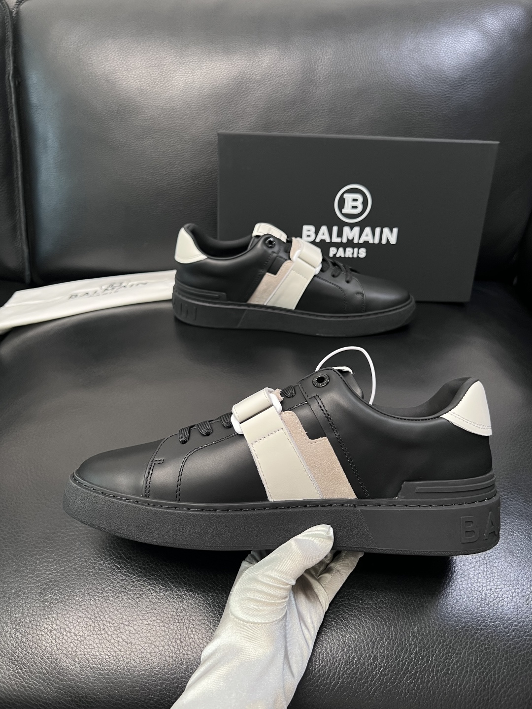 ⚠️只换码不退⚠️    BALMAIN  高品质  巴尔曼  顶级工艺品  专柜新品同步，鞋面意大利进