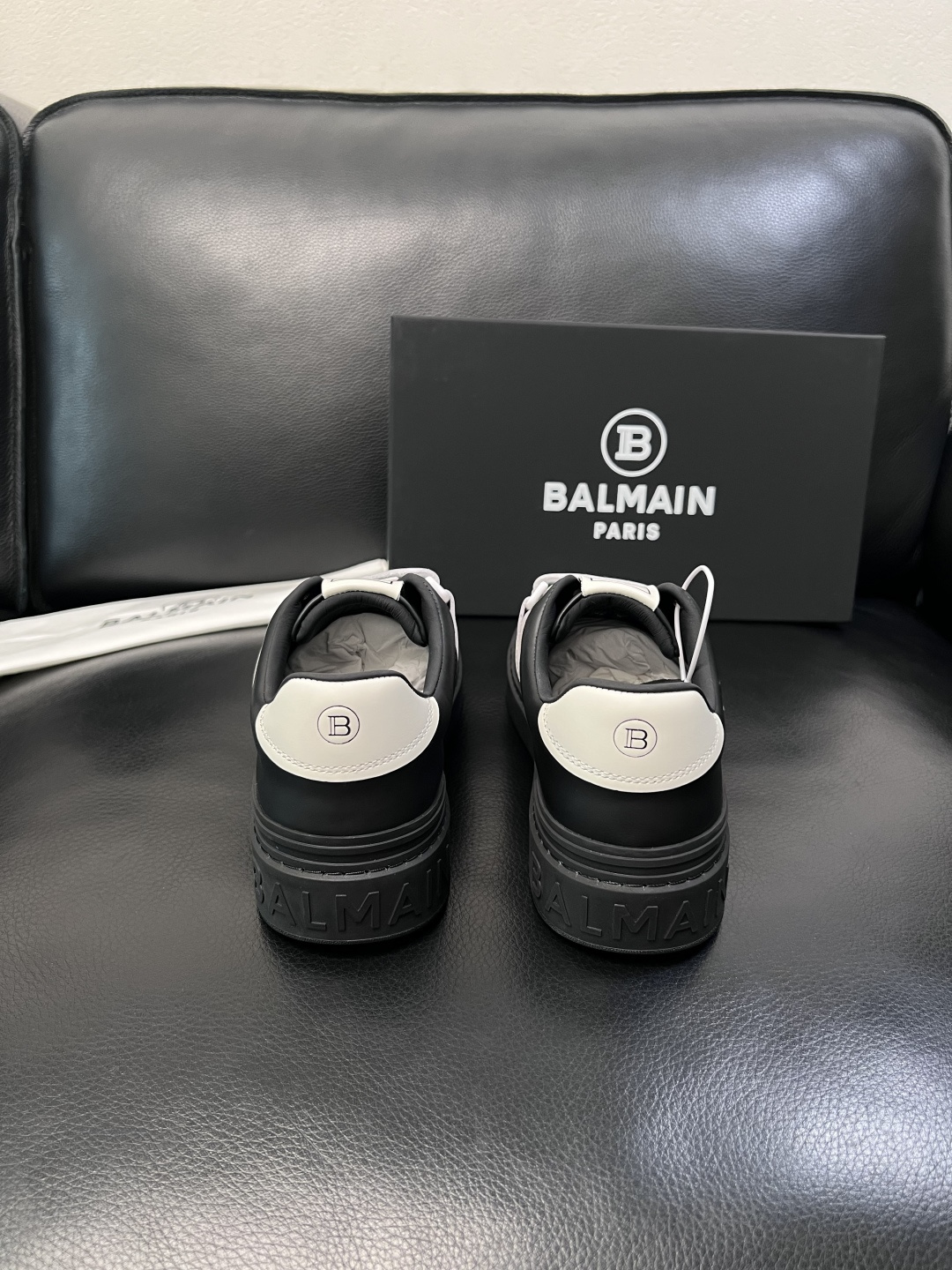 ⚠️只换码不退⚠️    BALMAIN  高品质  巴尔曼  顶级工艺品  专柜新品同步，鞋面意大利进
