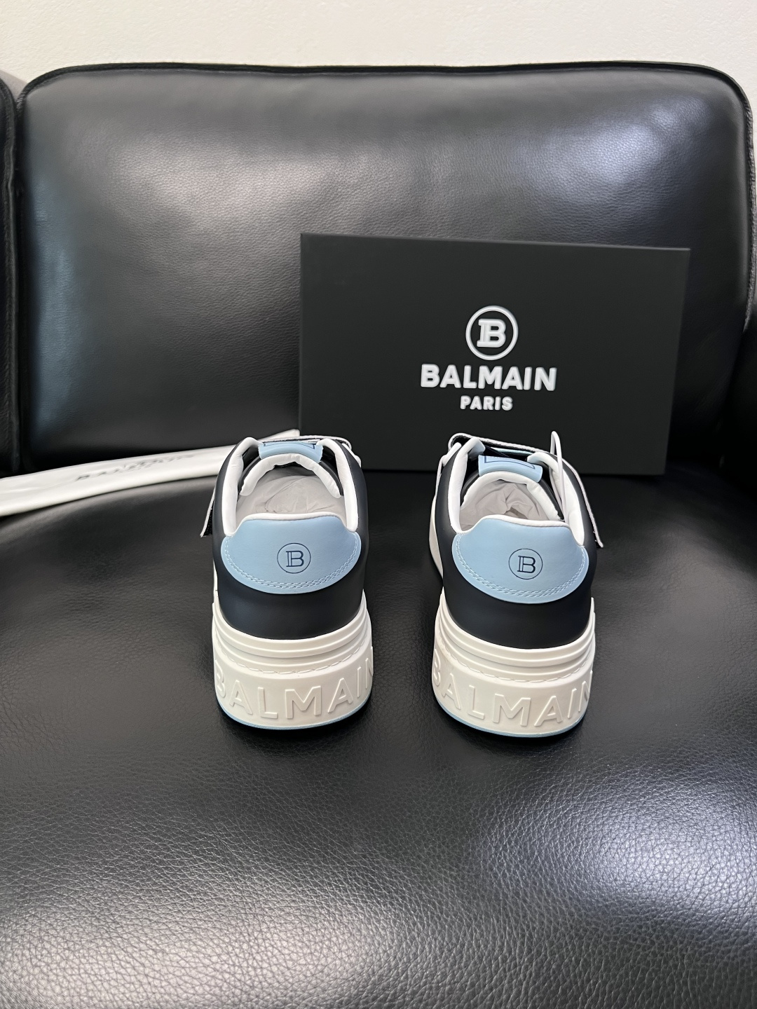 ⚠️只换码不退⚠️    BALMAIN  高品质  巴尔曼  顶级工艺品  专柜新品同步，鞋面意大利进