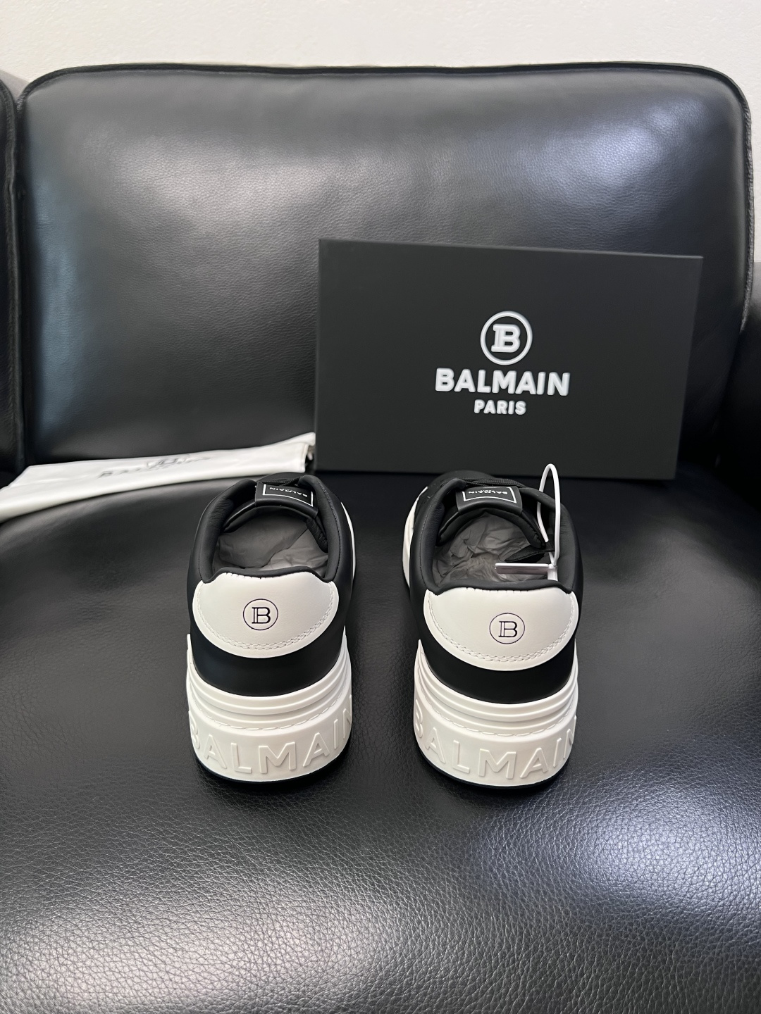 ⚠️只换码不退⚠️    BALMAIN  高品质  巴尔曼  顶级工艺品  专柜新品同步，鞋面意大利进