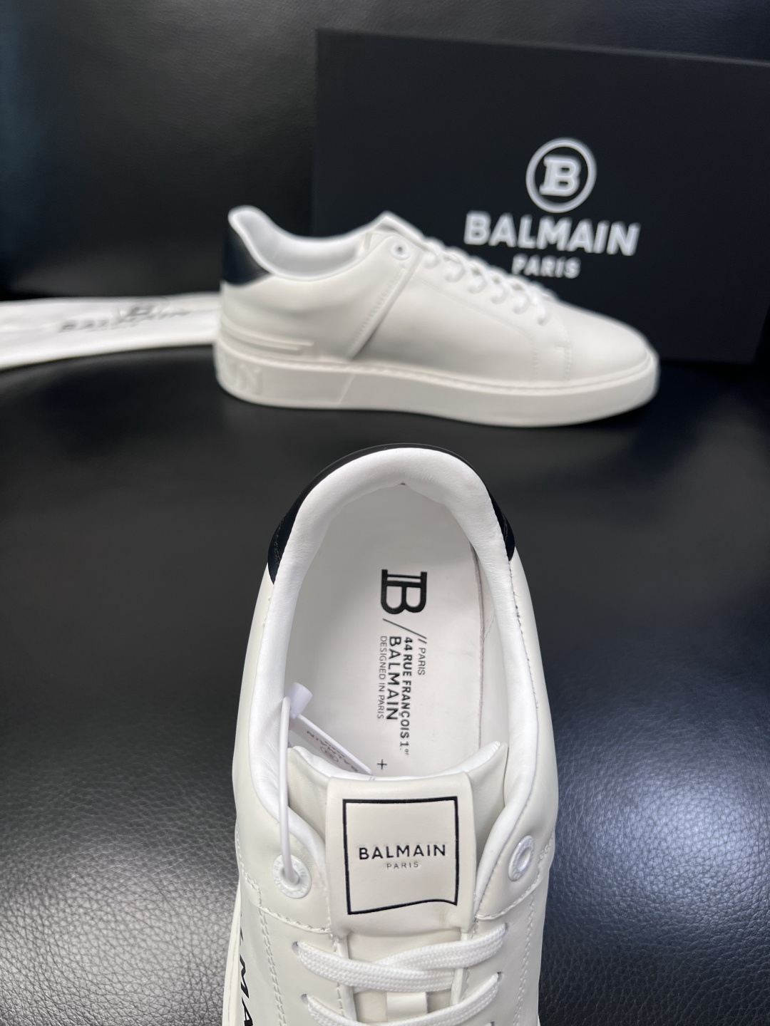 ⚠️只换码不退⚠️    BALMAIN  高品质  巴尔曼  顶级工艺品  专柜新品同步，鞋面意大利进