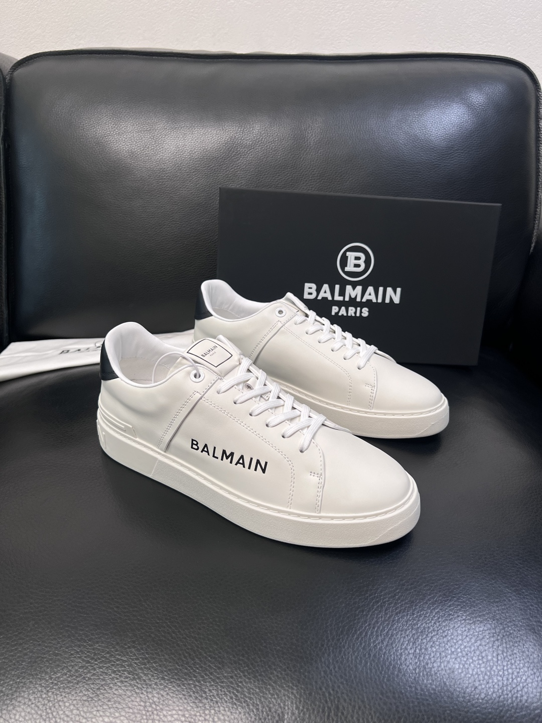 ⚠️只换码不退⚠️    BALMAIN  高品质  巴尔曼  顶级工艺品  专柜新品同步，鞋面意大利进