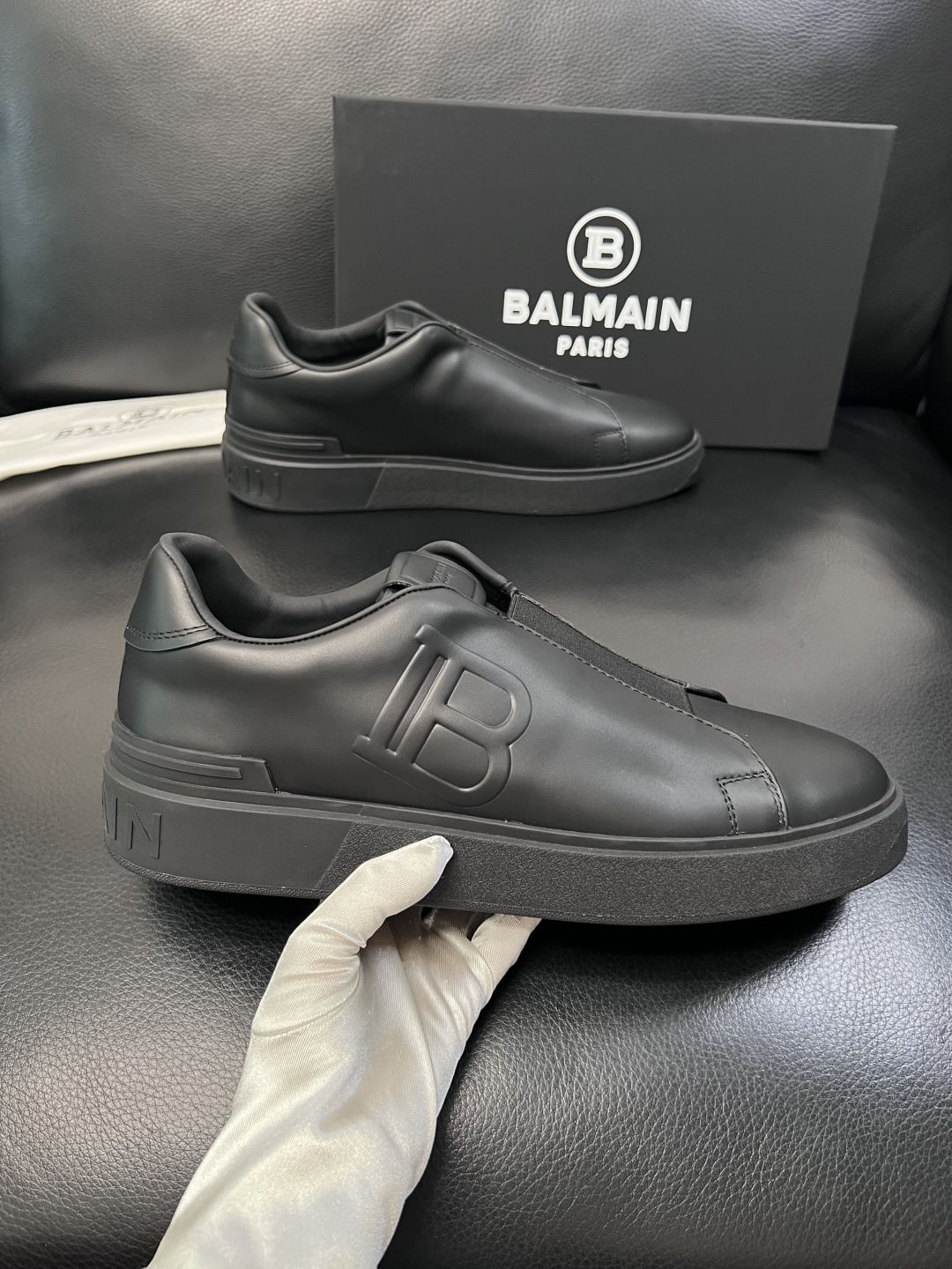 ⚠️只换码不退⚠️    BALMAIN  高品质  巴尔曼  顶级工艺品  专柜新品同步，鞋面意大利进