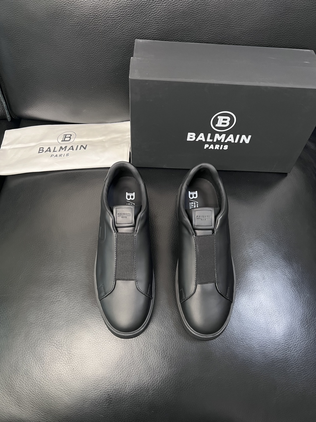 ⚠️只换码不退⚠️    BALMAIN  高品质  巴尔曼  顶级工艺品  专柜新品同步，鞋面意大利进
