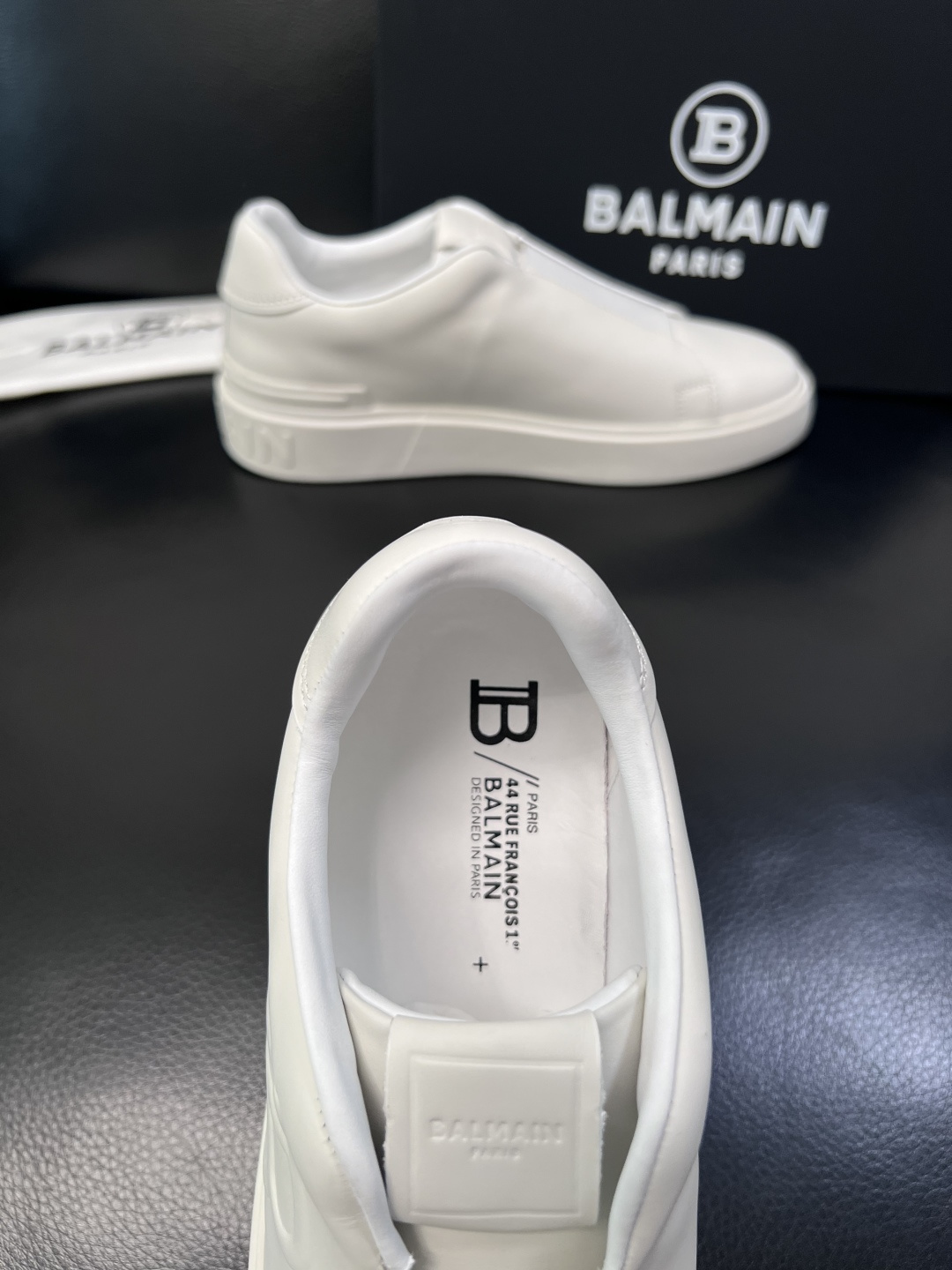 ⚠️只换码不退⚠️    BALMAIN  高品质  巴尔曼  顶级工艺品  专柜新品同步，鞋面意大利进