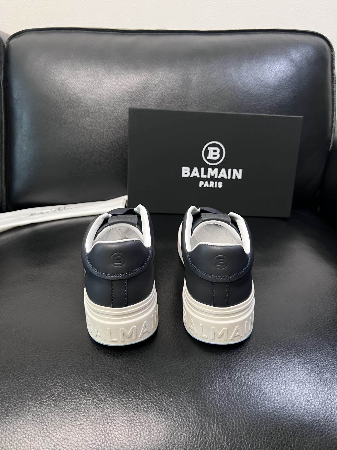 ⚠️只换码不退⚠️    BALMAIN  高品质  巴尔曼  顶级工艺品  专柜新品同步，鞋面意大利进
