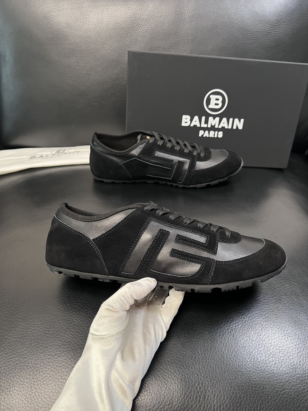 ⚠️只换码不退⚠️    BALMAIN  高品质  巴尔曼  顶级工艺品  专柜新品同步，鞋面意大利进