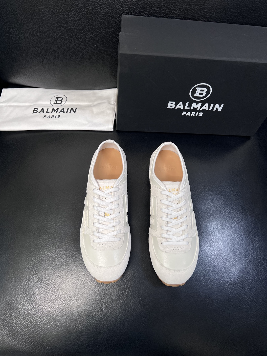 ⚠️只换码不退⚠️    BALMAIN  高品质  巴尔曼  顶级工艺品  专柜新品同步，鞋面意大利进