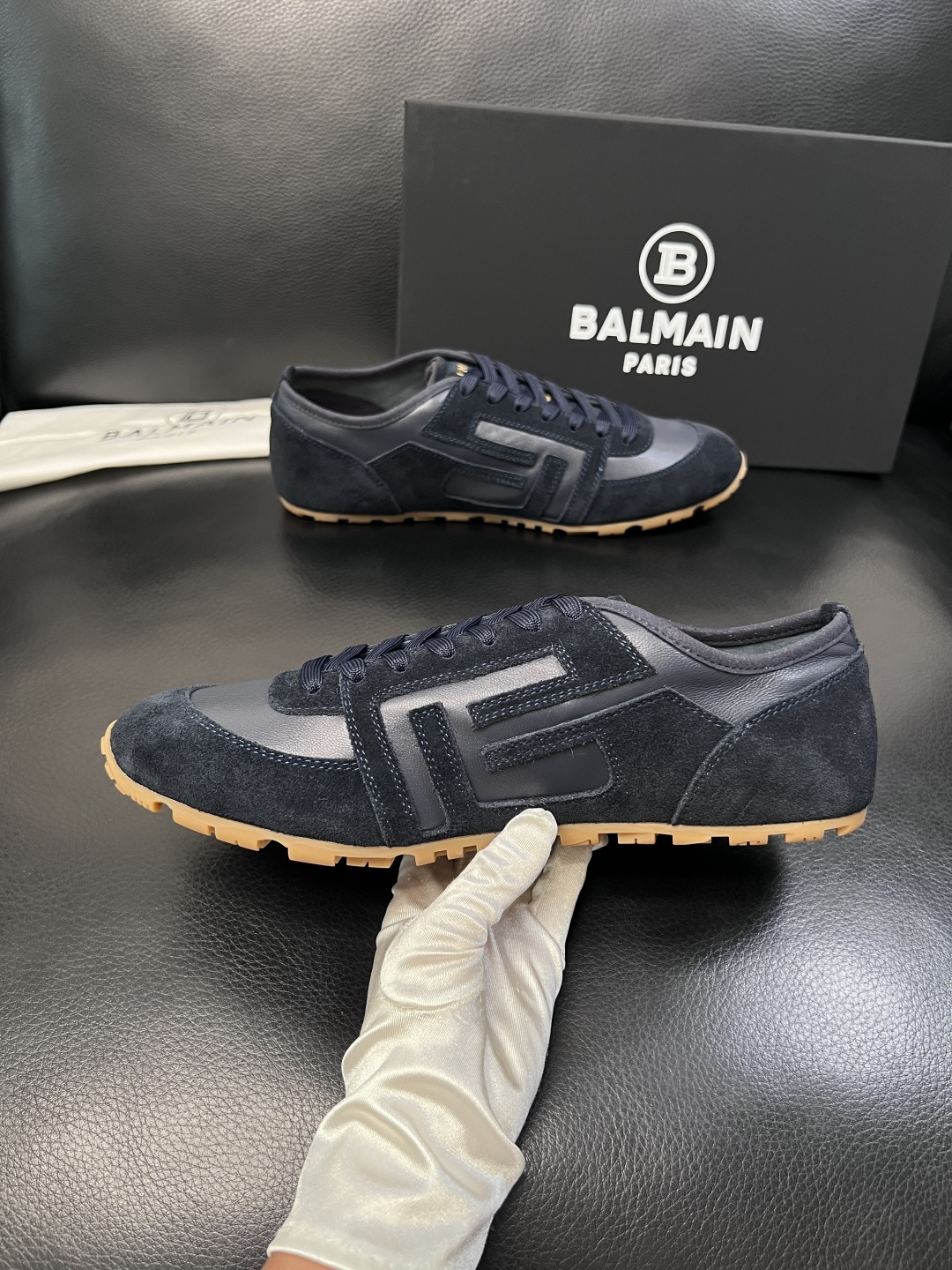 ⚠️只换码不退⚠️    BALMAIN  高品质  巴尔曼  顶级工艺品  专柜新品同步，鞋面意大利进