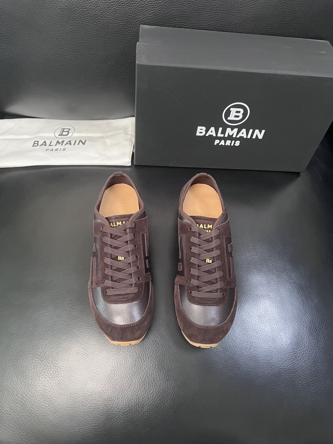 ⚠️只换码不退⚠️    BALMAIN  高品质  巴尔曼  顶级工艺品  专柜新品同步，鞋面意大利进