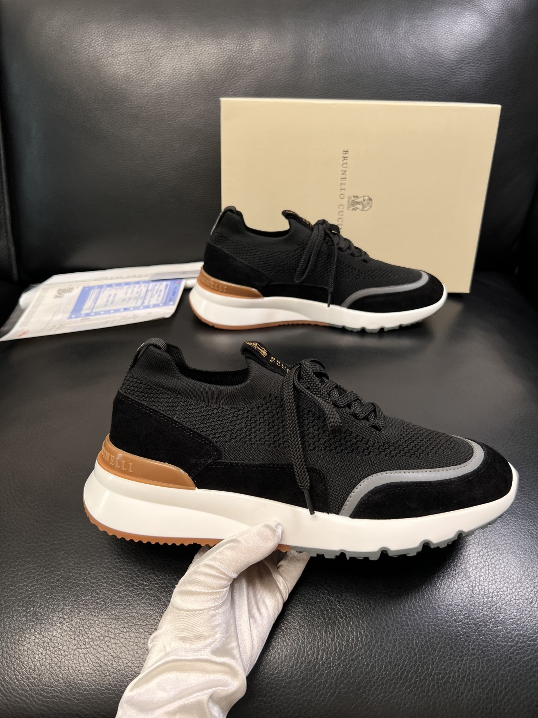 Brunello Cucinelli  高品质 顶级工艺品  BC  专柜同步原厂配置，意大利进口牛皮面