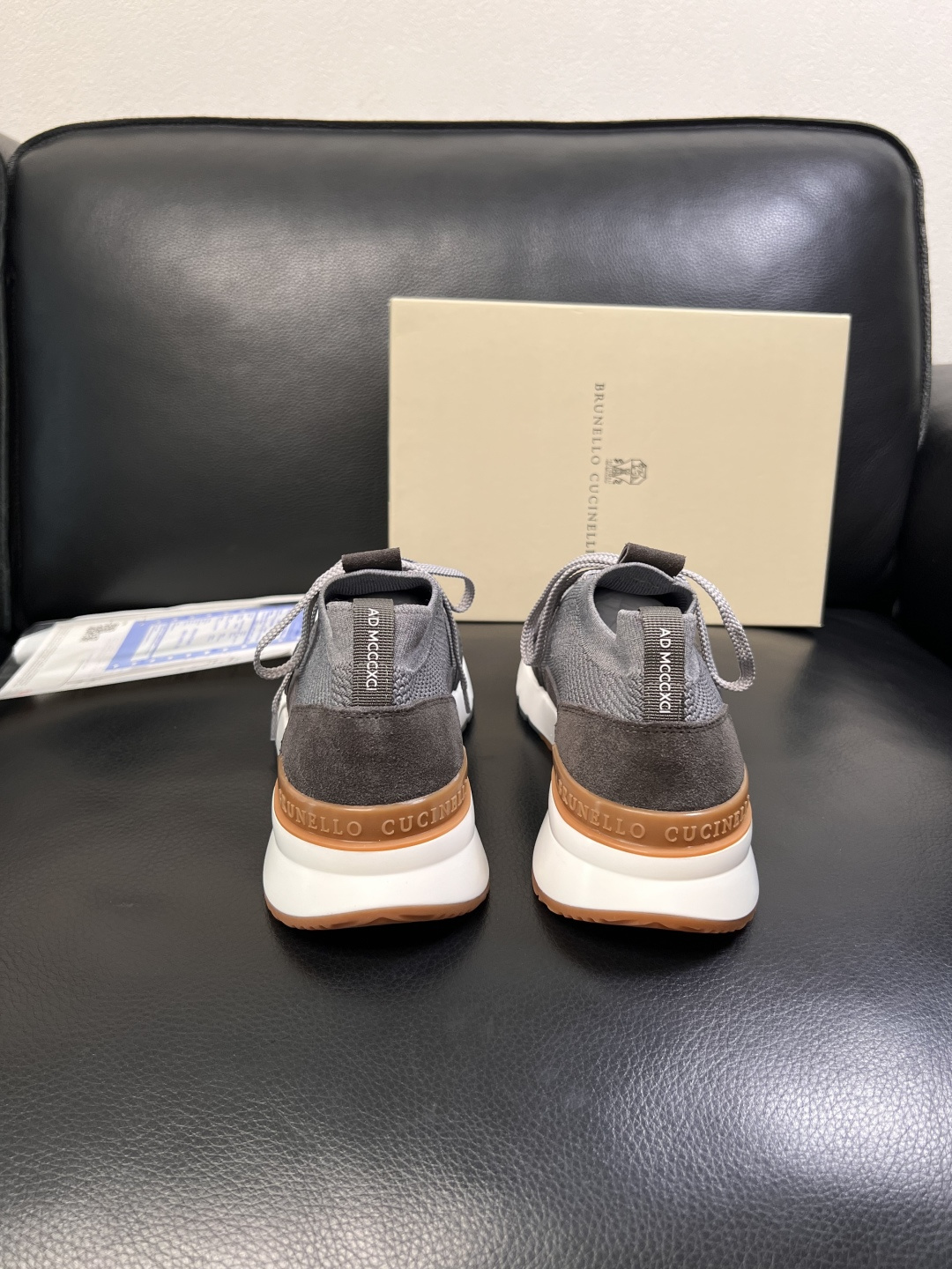 Brunello Cucinelli  高品质 顶级工艺品  BC  专柜同步原厂配置，意大利进口牛皮面