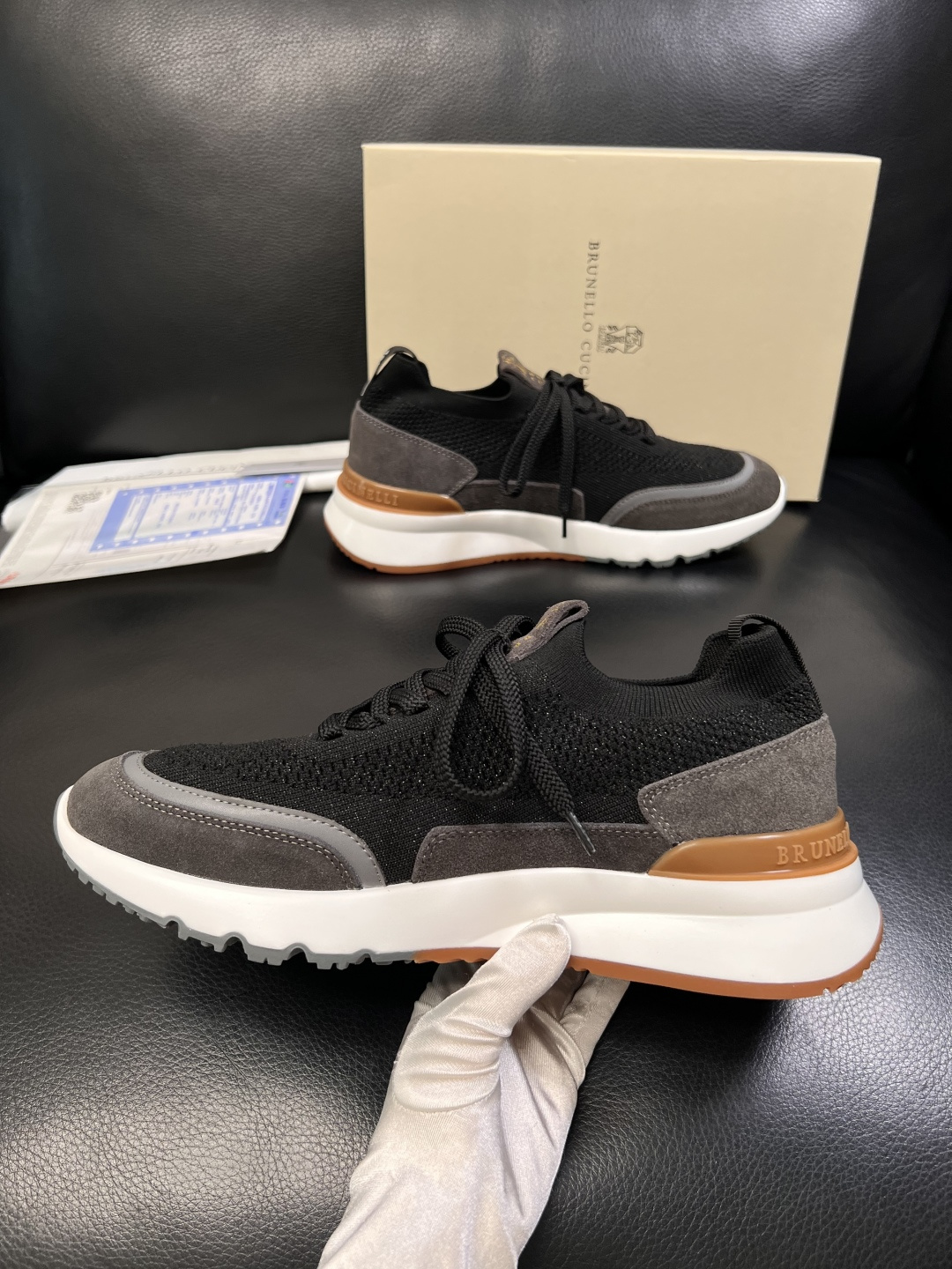 Brunello Cucinelli  高品质 顶级工艺品  BC  专柜同步原厂配置，意大利进口牛皮面