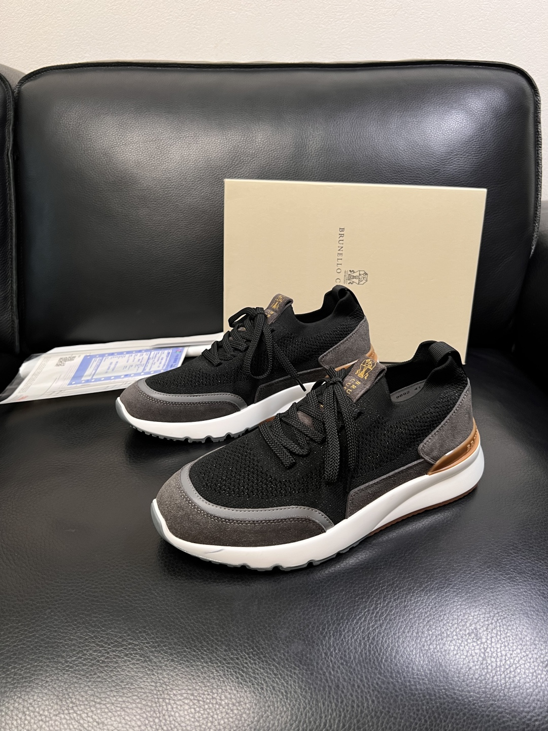Brunello Cucinelli  高品质 顶级工艺品  BC  专柜同步原厂配置，意大利进口牛皮面