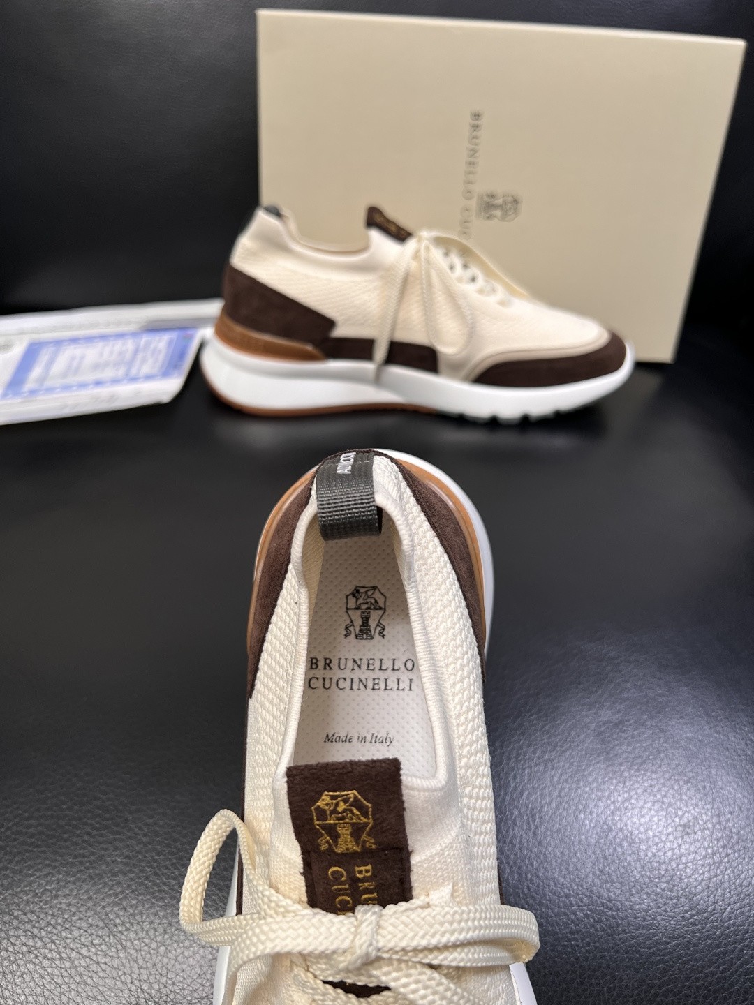 Brunello Cucinelli  高品质 顶级工艺品  BC  专柜同步原厂配置，意大利进口牛皮面