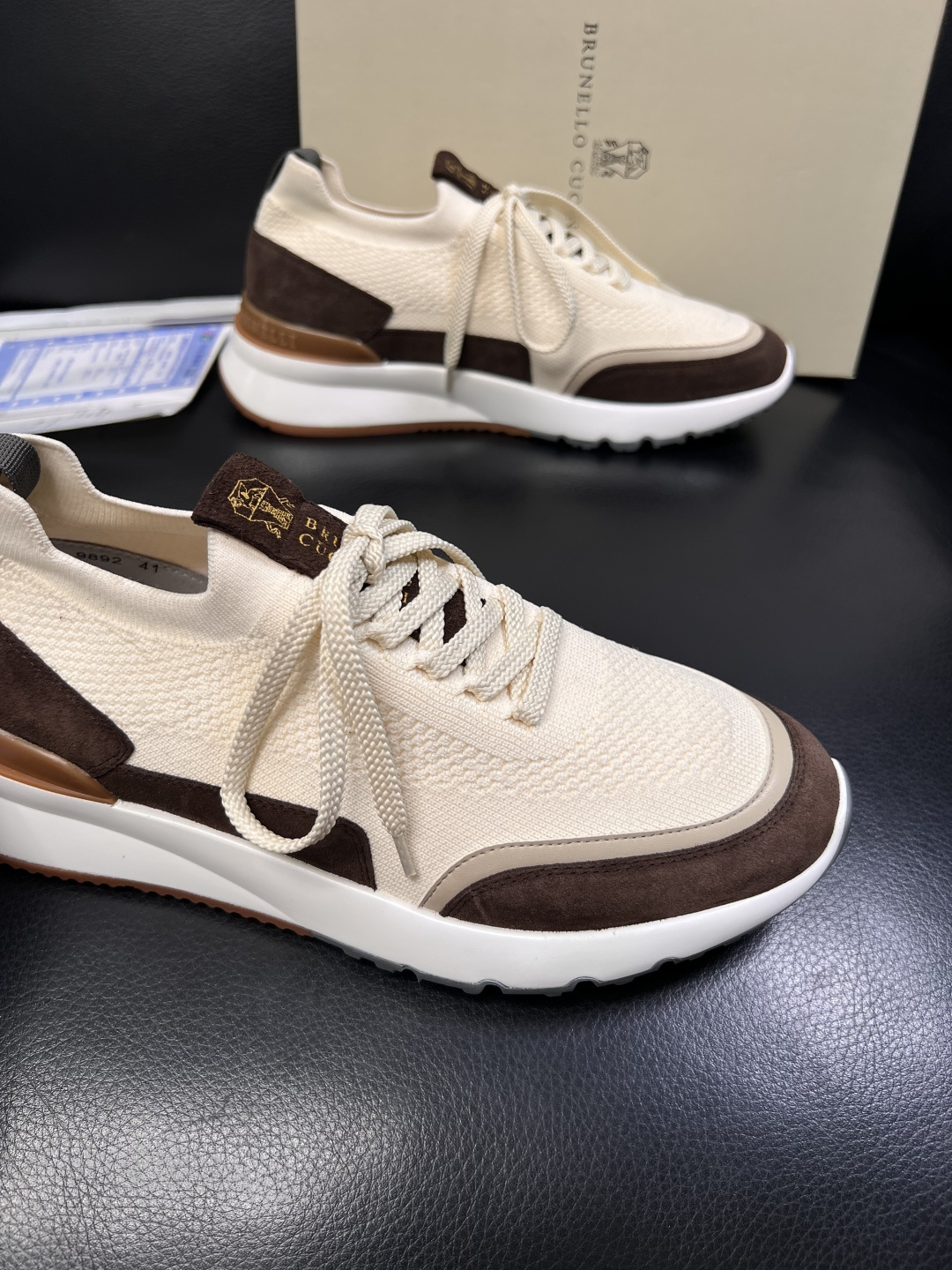 Brunello Cucinelli  高品质 顶级工艺品  BC  专柜同步原厂配置，意大利进口牛皮面
