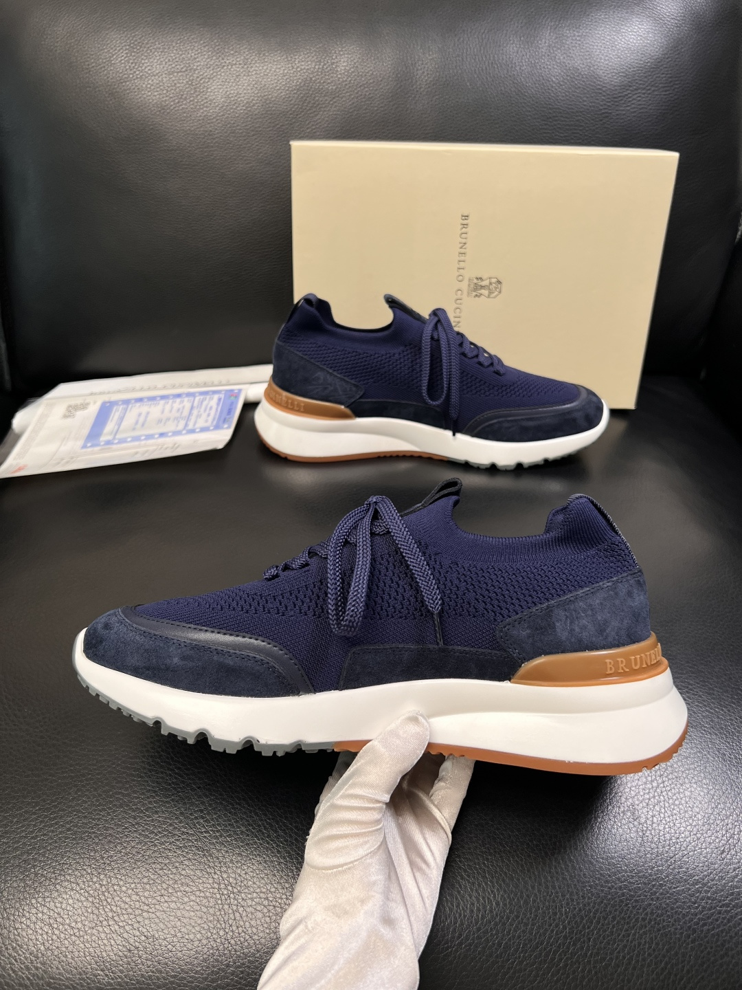 Brunello Cucinelli  高品质 顶级工艺品  BC  专柜同步原厂配置，意大利进口牛皮面