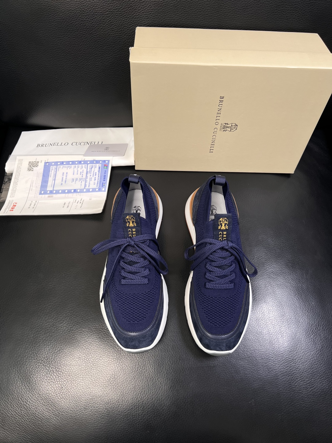 Brunello Cucinelli  高品质 顶级工艺品  BC  专柜同步原厂配置，意大利进口牛皮面