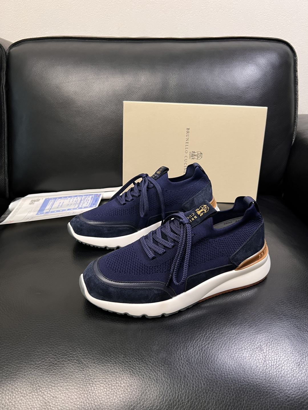 Brunello Cucinelli  高品质 顶级工艺品  BC  专柜同步原厂配置，意大利进口牛皮面