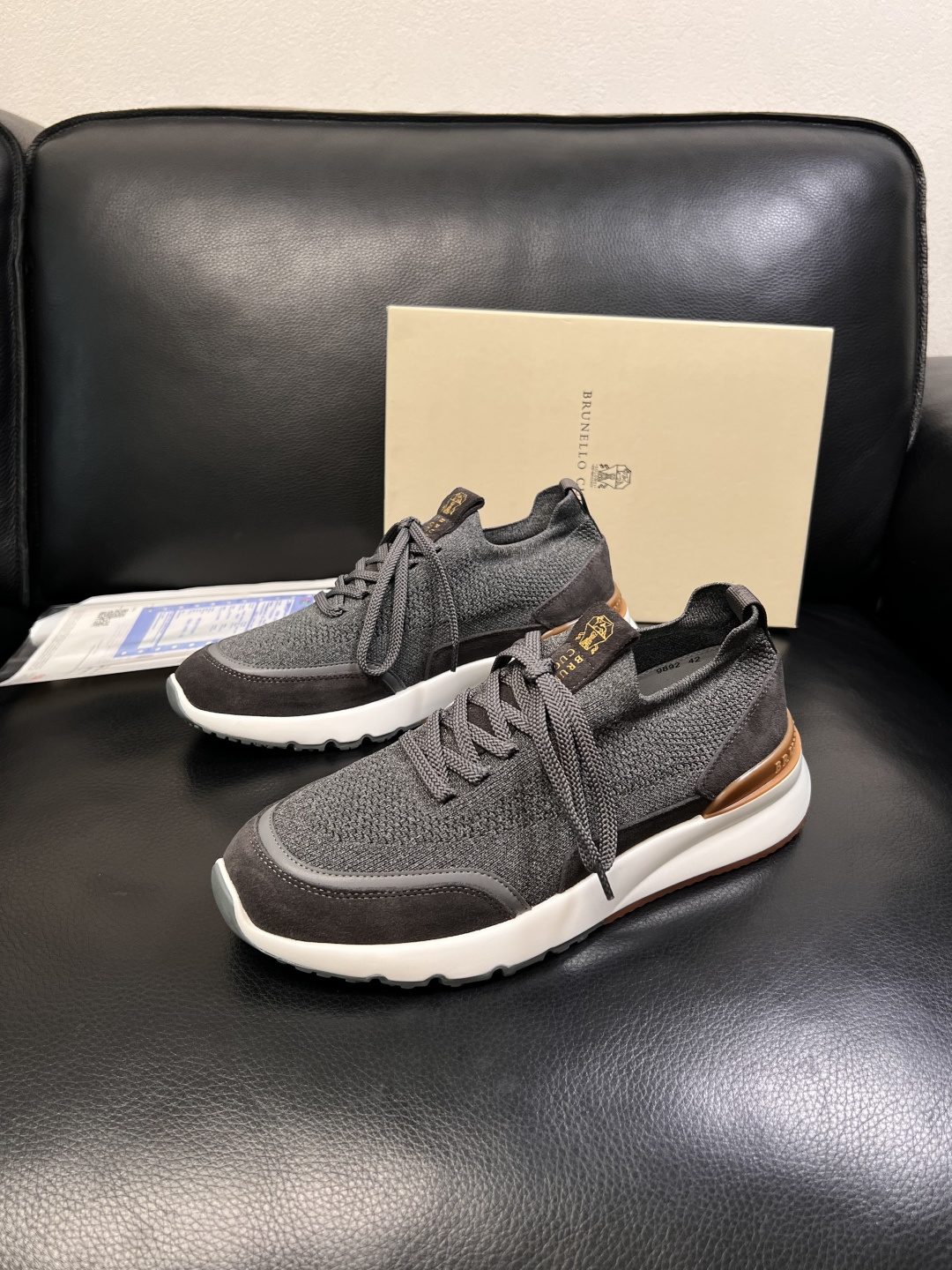 Brunello Cucinelli  高品质 顶级工艺品  BC  专柜同步原厂配置，意大利进口牛皮面