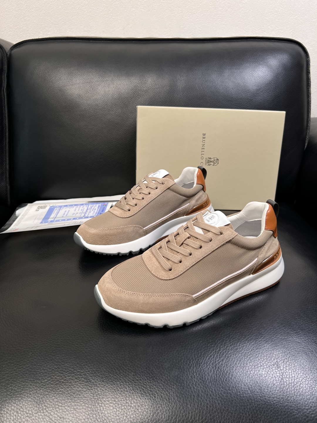 Brunello Cucinelli  高品质 顶级工艺品  BC  专柜同步原厂配置，意大利进口牛皮面