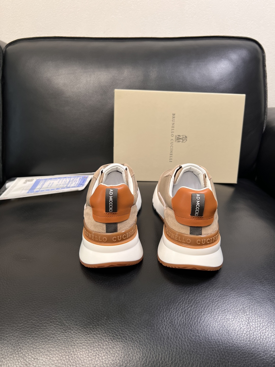 Brunello Cucinelli  高品质 顶级工艺品  BC  专柜同步原厂配置，意大利进口牛皮面