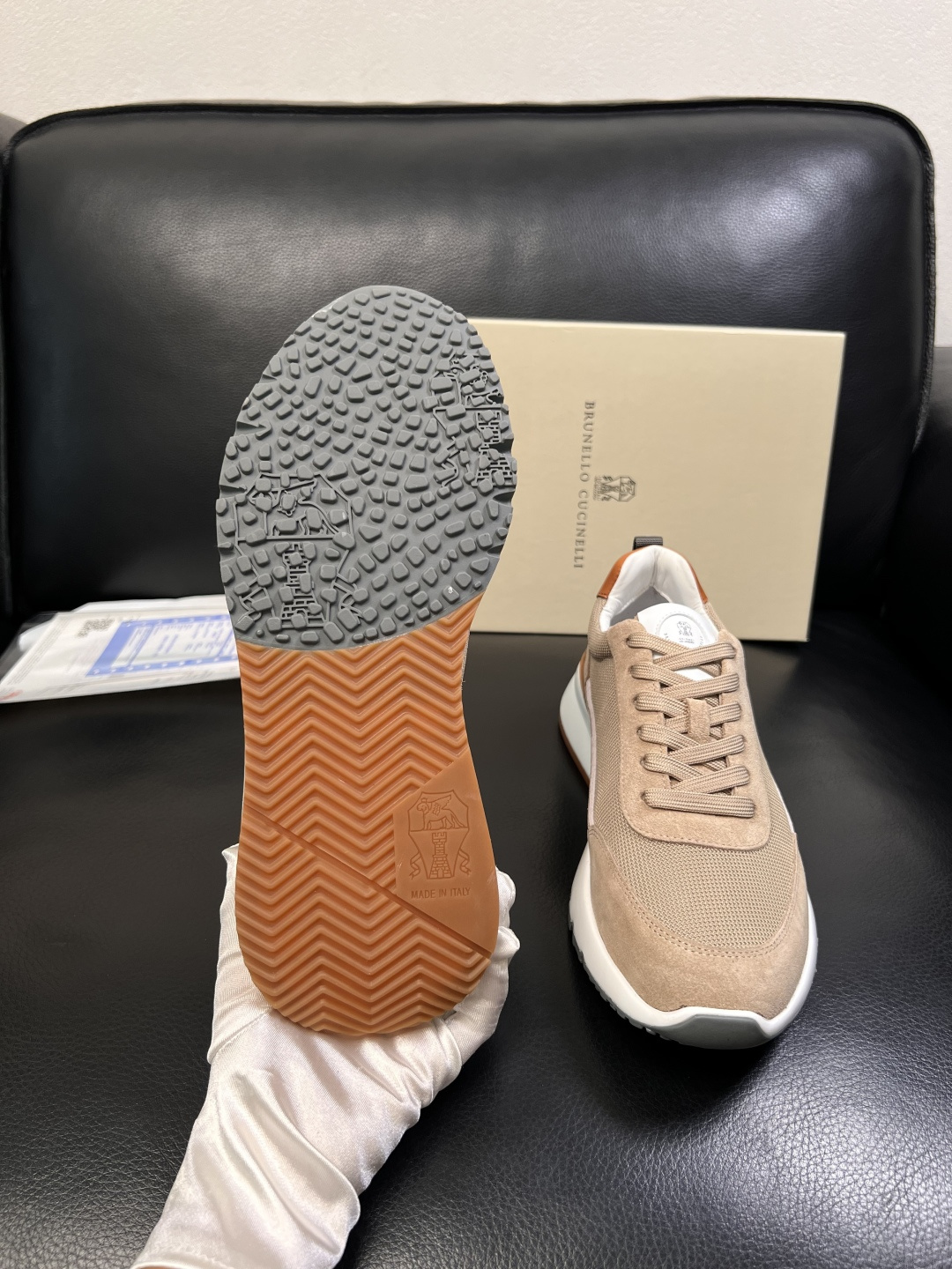Brunello Cucinelli  高品质 顶级工艺品  BC  专柜同步原厂配置，意大利进口牛皮面