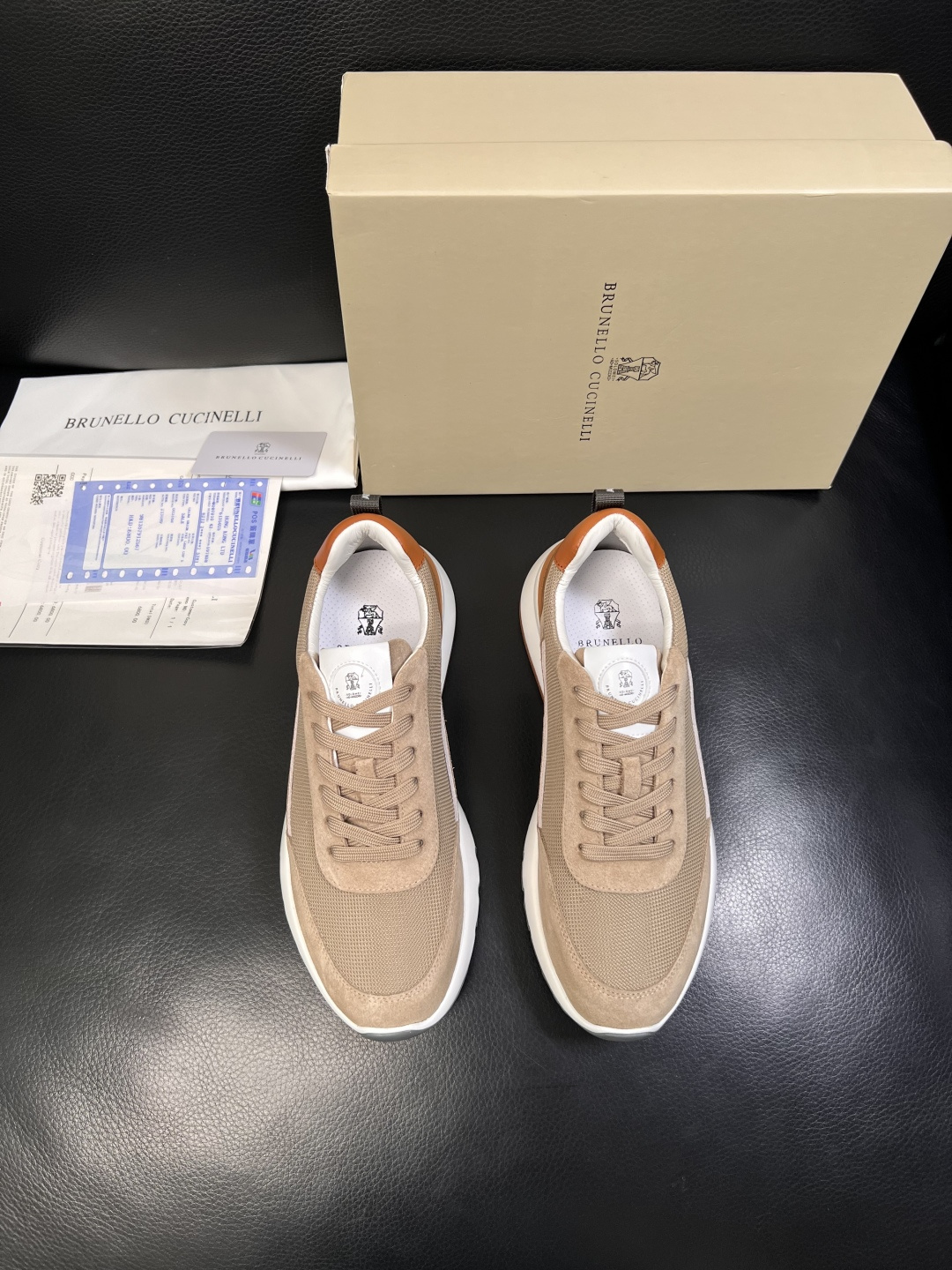 Brunello Cucinelli  高品质 顶级工艺品  BC  专柜同步原厂配置，意大利进口牛皮面