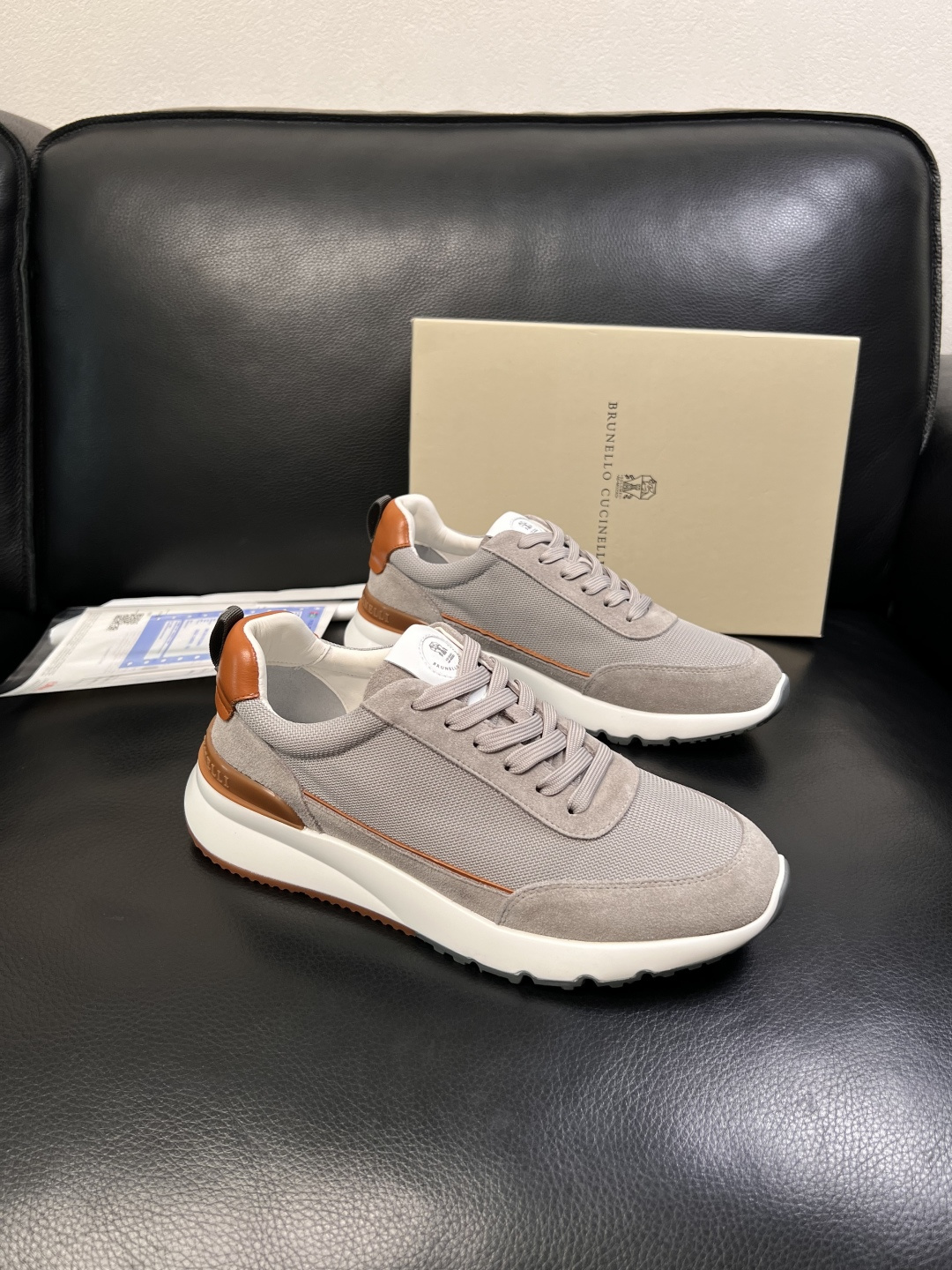 Brunello Cucinelli  高品质 顶级工艺品  BC  专柜同步原厂配置，意大利进口牛皮面
