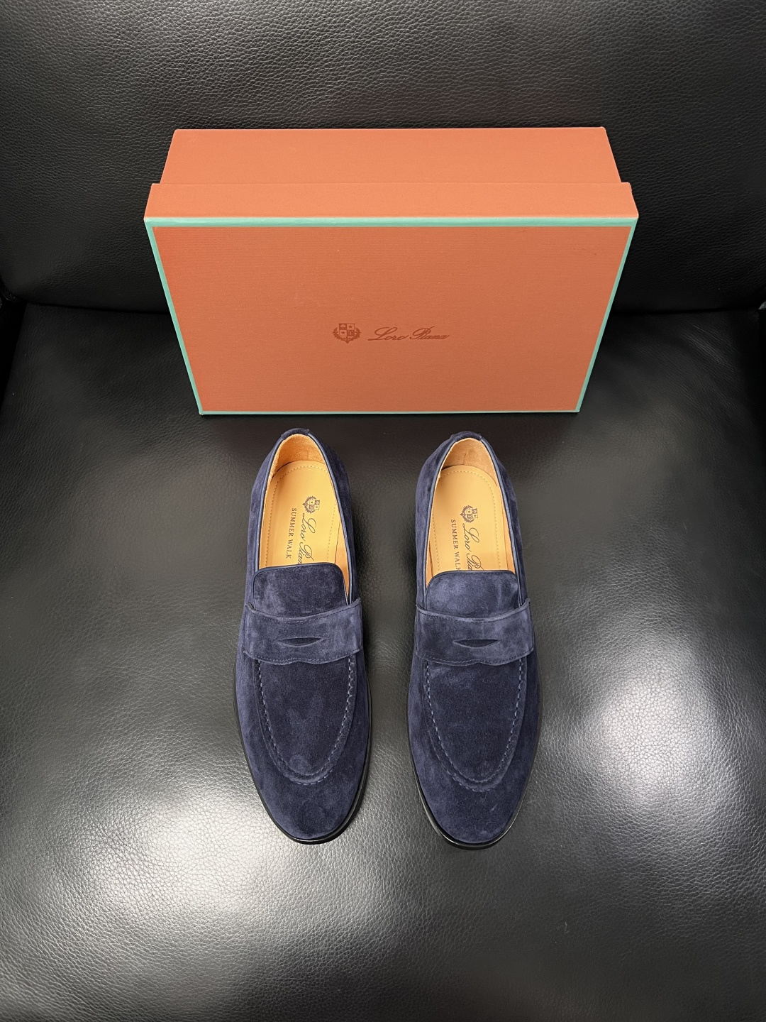 Loro Piana  高品质  顶级工艺品  诺悠翩雅  皮鞋新品专柜同步原厂配置，鞋面意大利进口牛皮