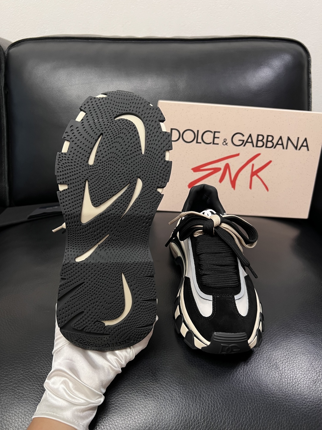 Dolce & Gabbana   高品质  顶级工艺品  杜嘉班纳 爆款专柜新品同步，鞋面意大利进口牛