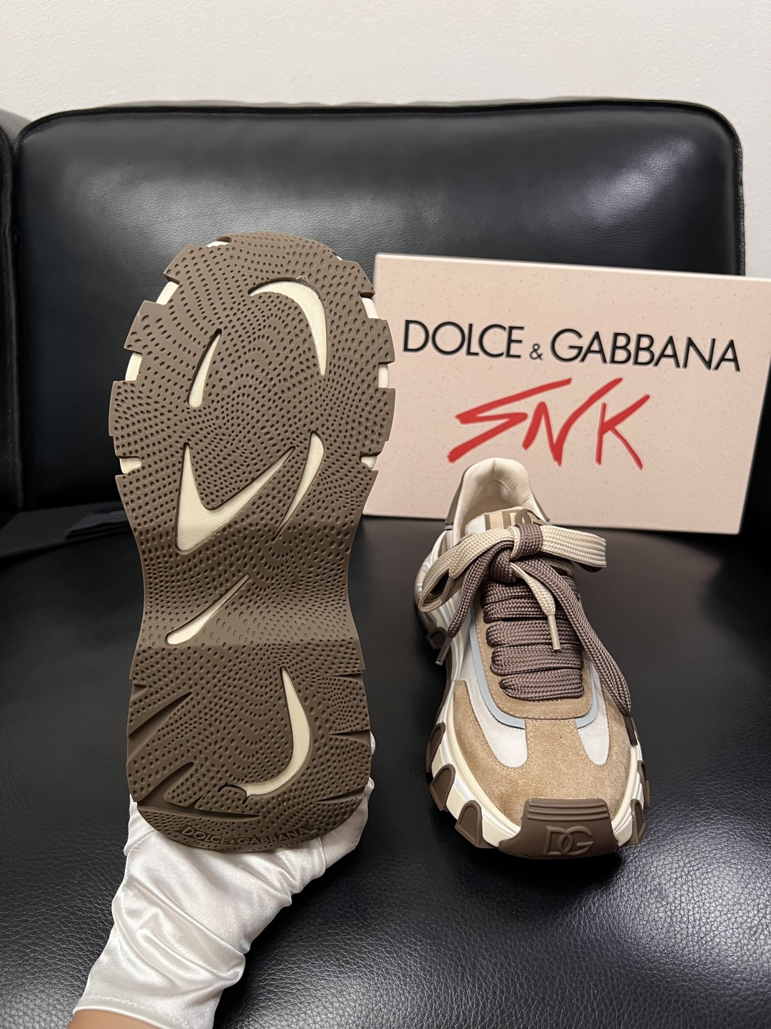 Dolce & Gabbana   高品质  顶级工艺品  杜嘉班纳 爆款专柜新品同步，鞋面意大利进口牛