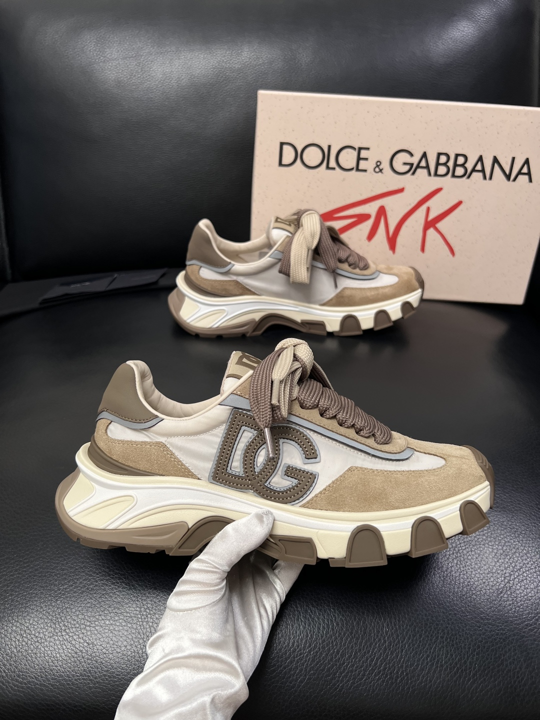 Dolce & Gabbana   高品质  顶级工艺品  杜嘉班纳 爆款专柜新品同步，鞋面意大利进口牛