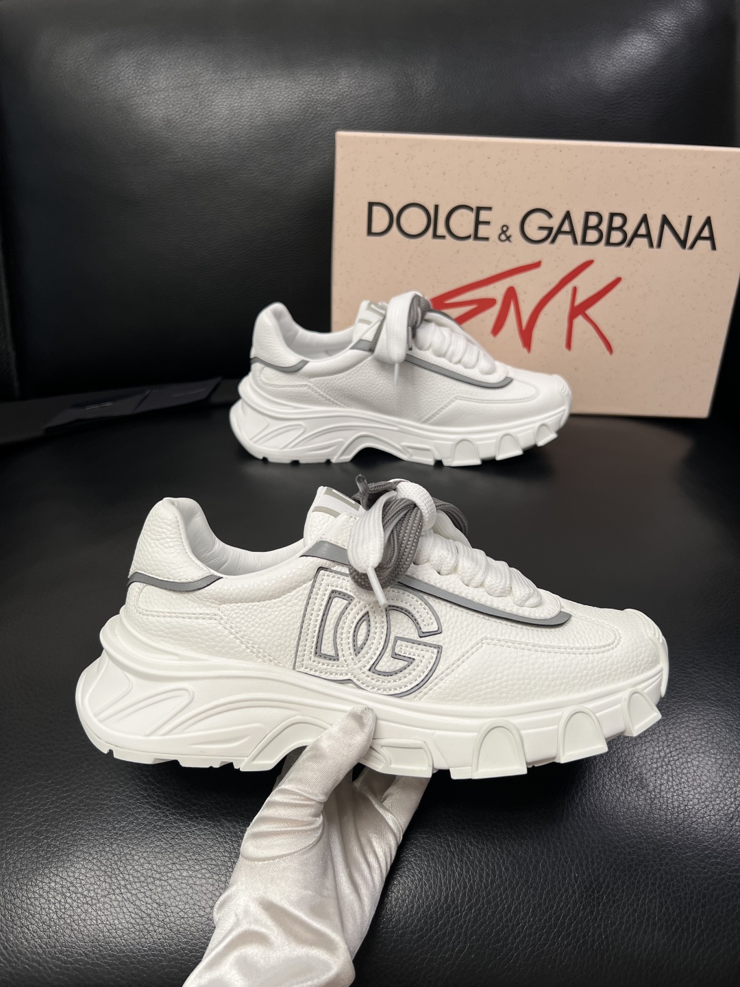 Dolce & Gabbana   高品质  顶级工艺品  杜嘉班纳 爆款专柜新品同步，鞋面意大利进口牛