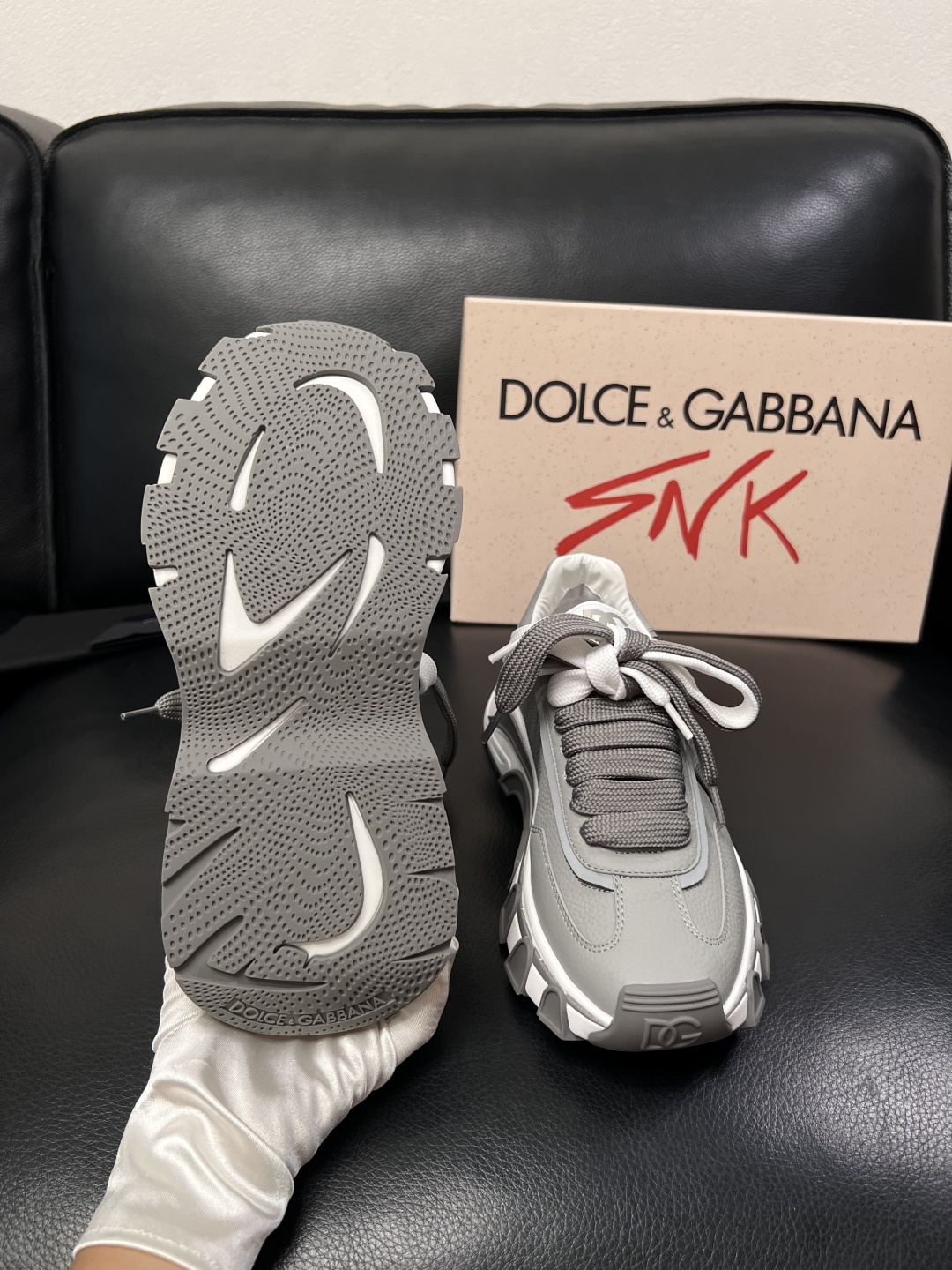 Dolce & Gabbana   高品质  顶级工艺品  杜嘉班纳 爆款专柜新品同步，鞋面意大利进口牛