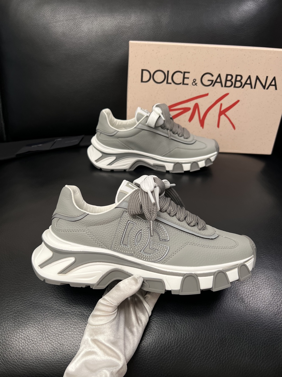 Dolce & Gabbana   高品质  顶级工艺品  杜嘉班纳 爆款专柜新品同步，鞋面意大利进口牛