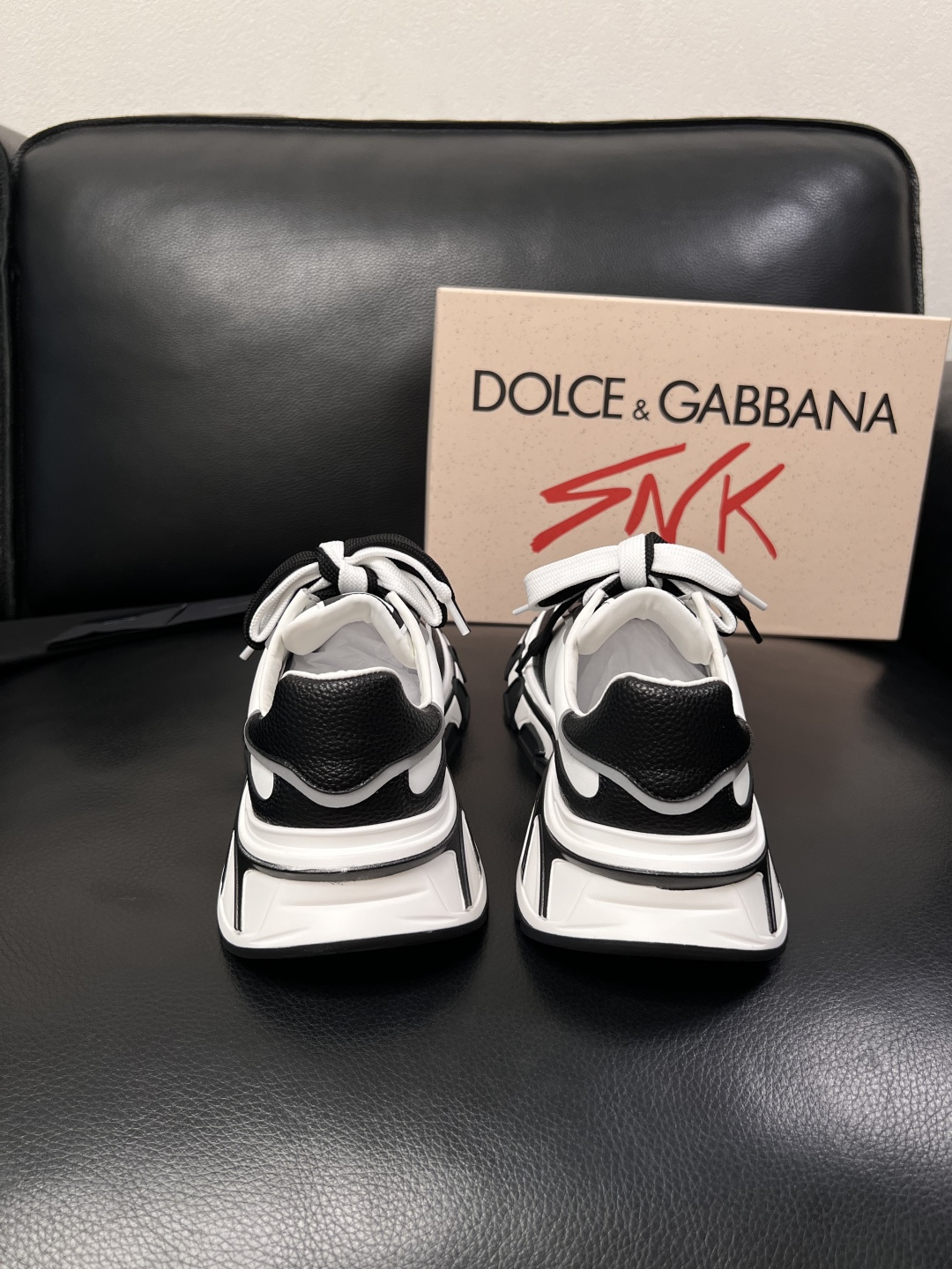 Dolce & Gabbana   高品质  顶级工艺品  杜嘉班纳 爆款专柜新品同步，鞋面意大利进口牛