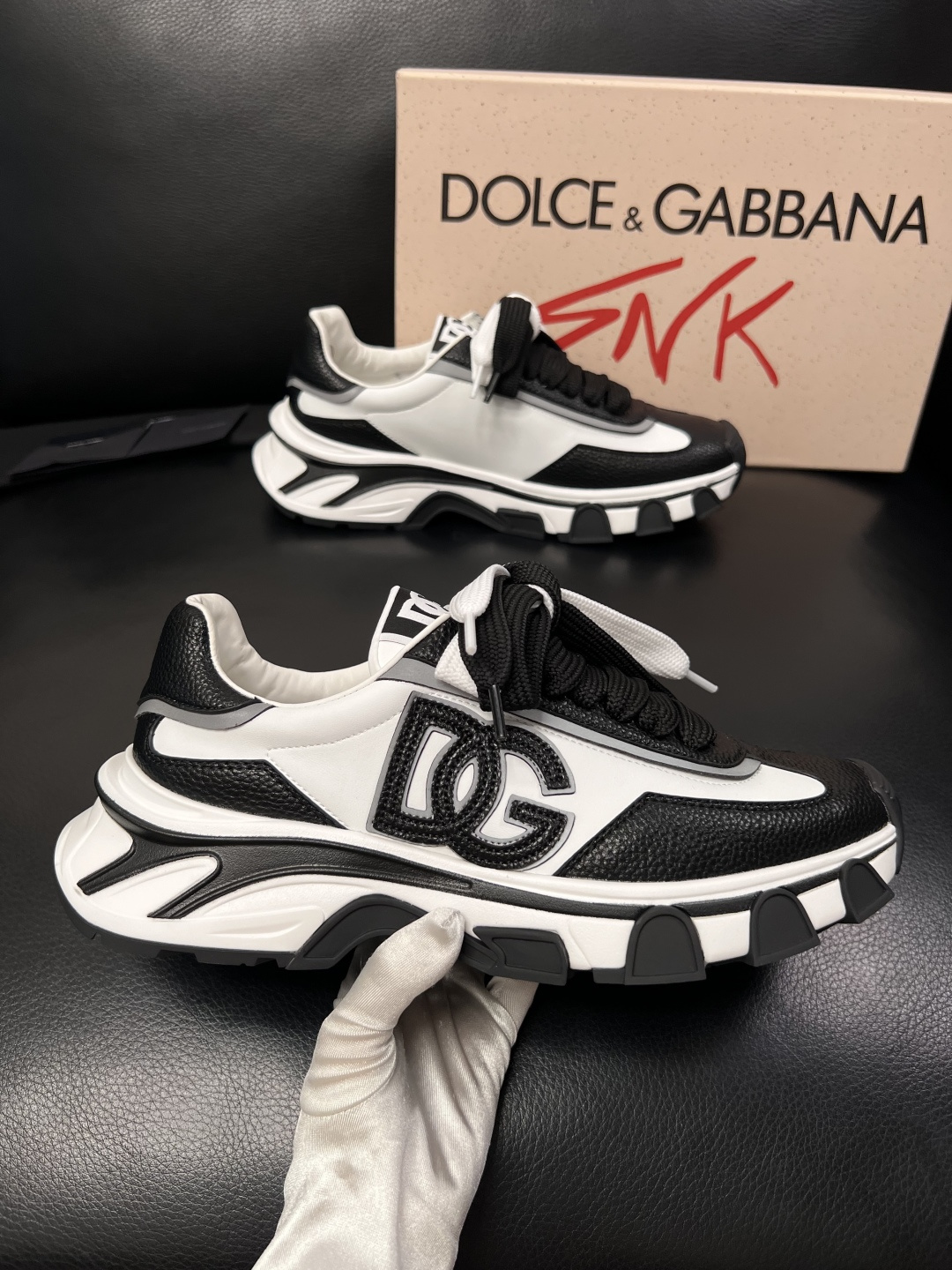 Dolce & Gabbana   高品质  顶级工艺品  杜嘉班纳 爆款专柜新品同步，鞋面意大利进口牛