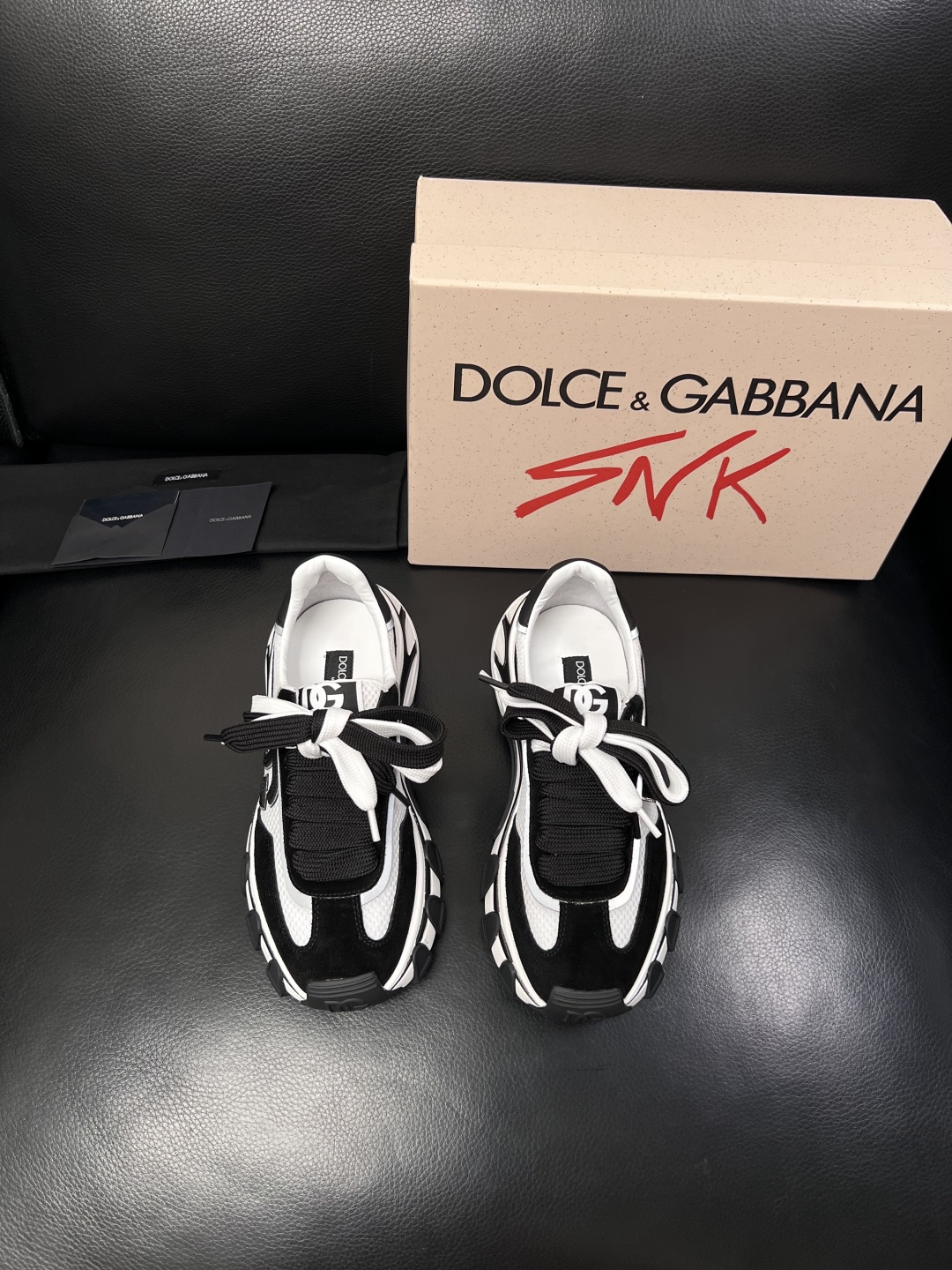 Dolce & Gabbana   高品质  顶级工艺品  杜嘉班纳 爆款专柜新品同步，鞋面意大利进口牛
