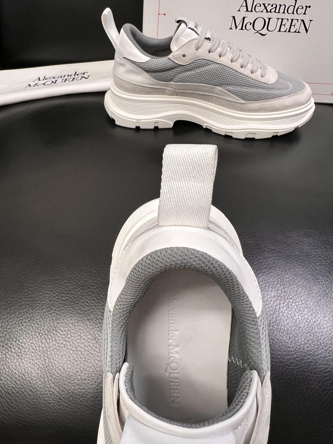 Alexander McQueen  高品质  顶级工艺品  麦昆  专柜同步 原厂配置，意大利进口原版