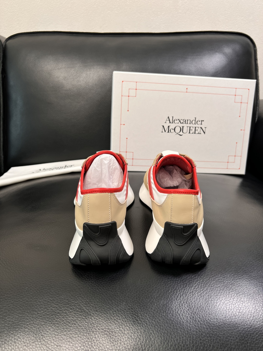 Alexander McQueen  高品质  顶级工艺品  麦昆  专柜同步 原厂配置，意大利进口原版