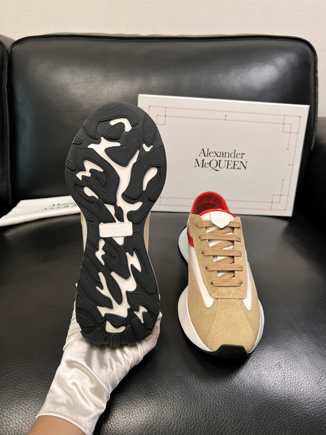 Alexander McQueen  高品质  顶级工艺品  麦昆  专柜同步 原厂配置，意大利进口原版
