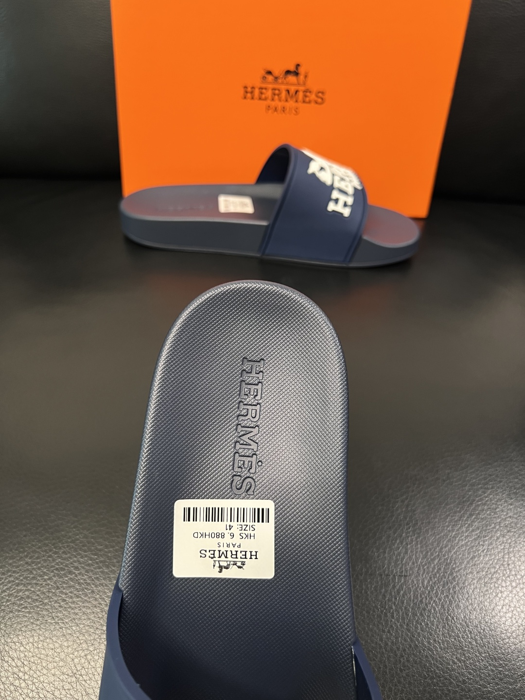 Hermes  高品质  顶级工艺品  爱马仕 拖鞋专柜同步发售原厂配置，意大利进口原版面料，高品质拼接