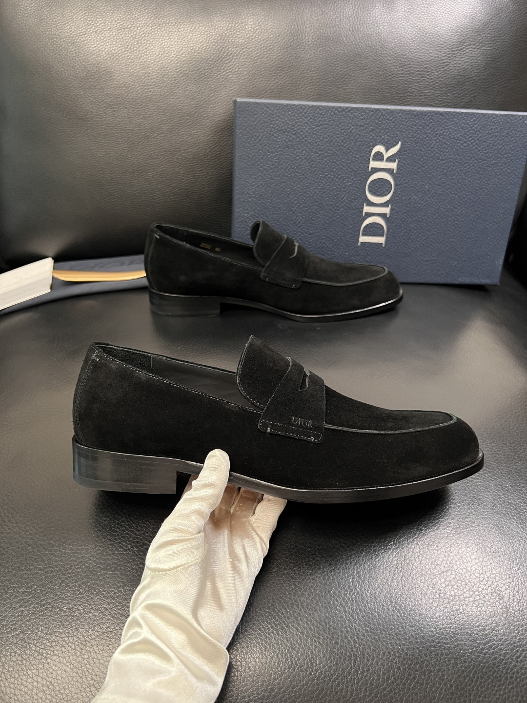 Dior  高品质  顶级工艺品  迪奥  皮鞋系列专柜同步原厂配置，意大利进口牛皮，全进口水染牛皮里垫